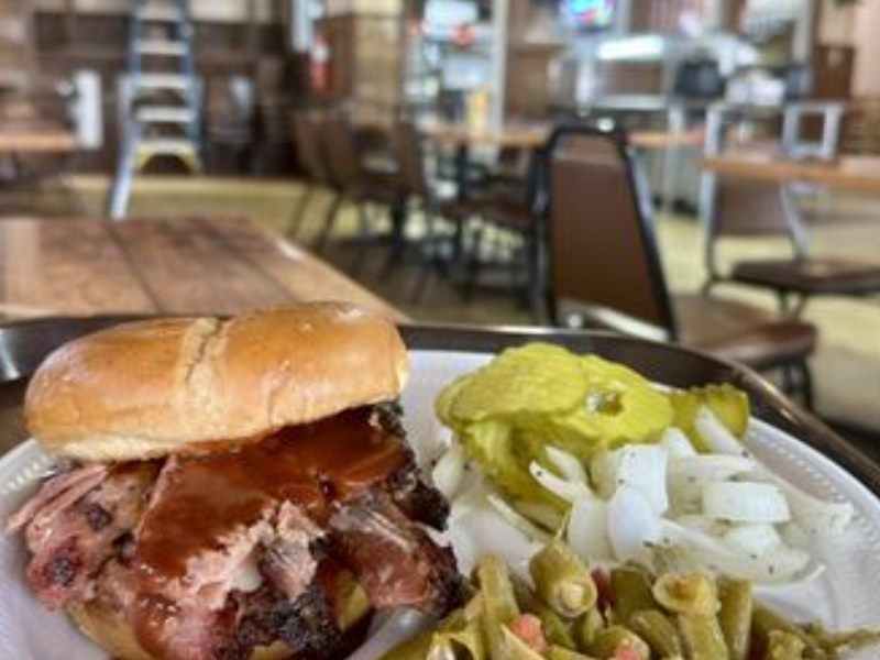Choke Canyon Bar-B-Q food